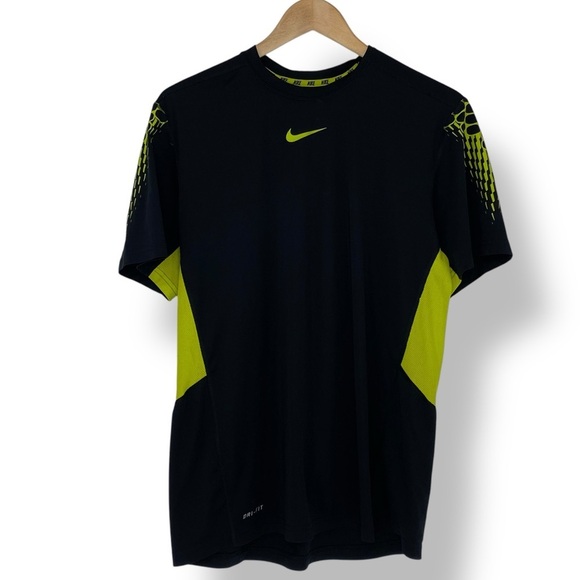 Nike Black Neon Yellow Dri-Fit Short Sleeve Athletic Shirt Men's size medium - Picture 1 of 10